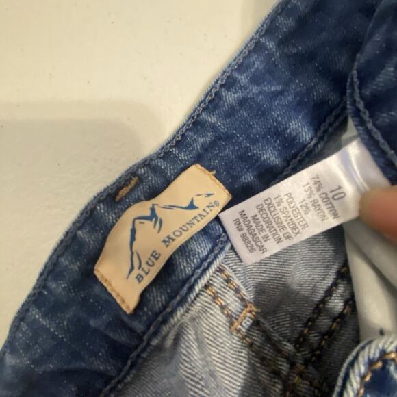 BlueMountain Women 10 Bootcut Blue Denim Cotton Blend Jeans MidRise Medium Wash - Picture 2 of 9